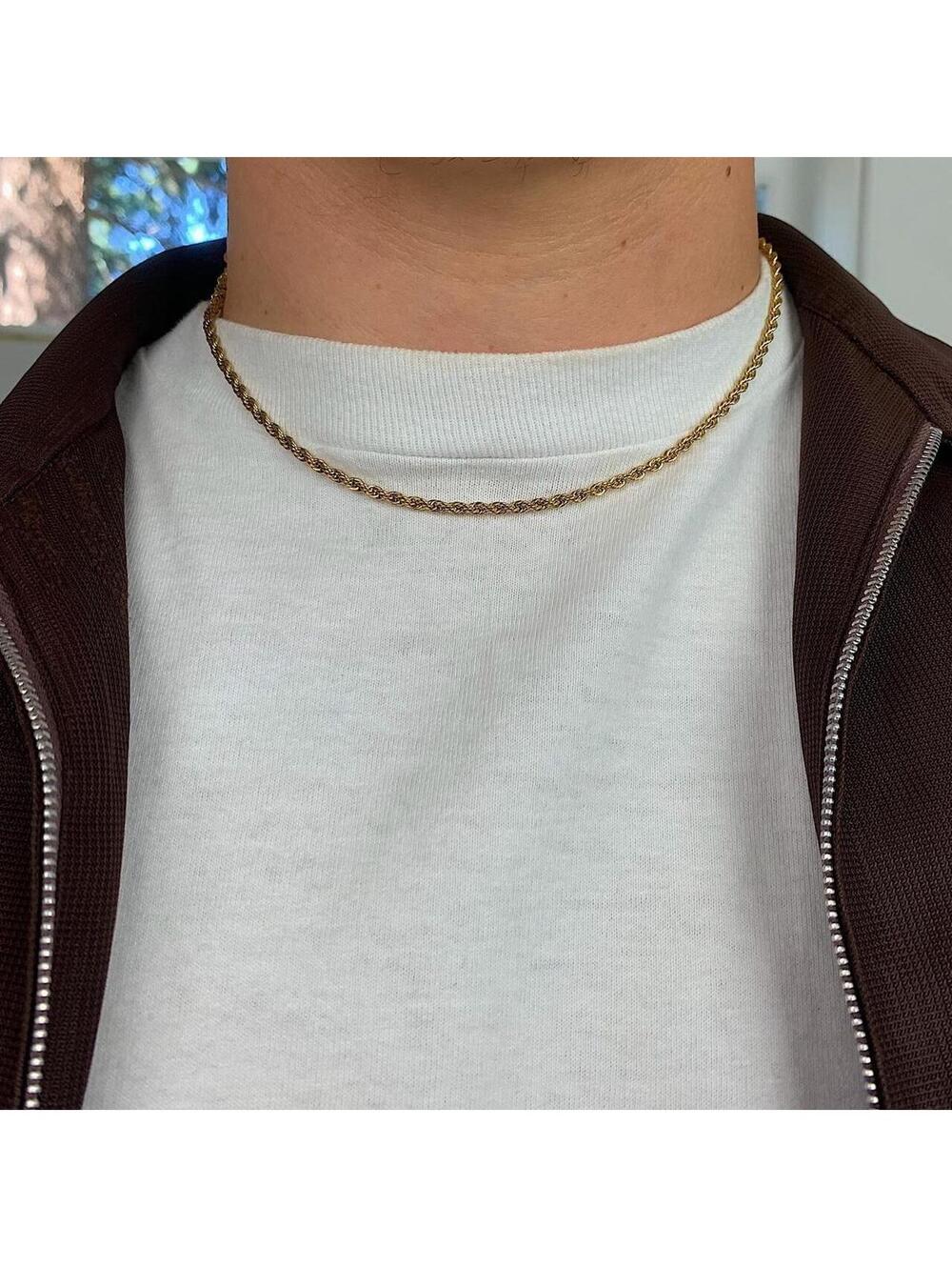 Y2k Vintage style Rope Chain Gold Plated Stainless Steel. Great to stack with!